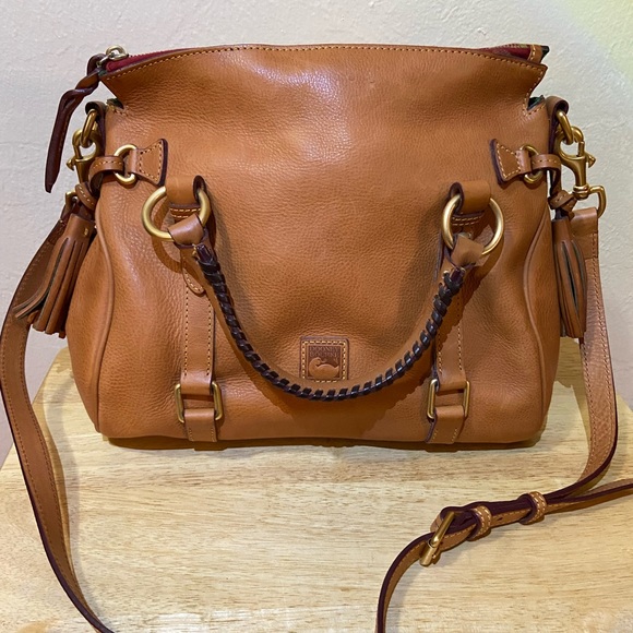 Dooney & Bourke Large Satchel in Natural - Picture 3 of 9